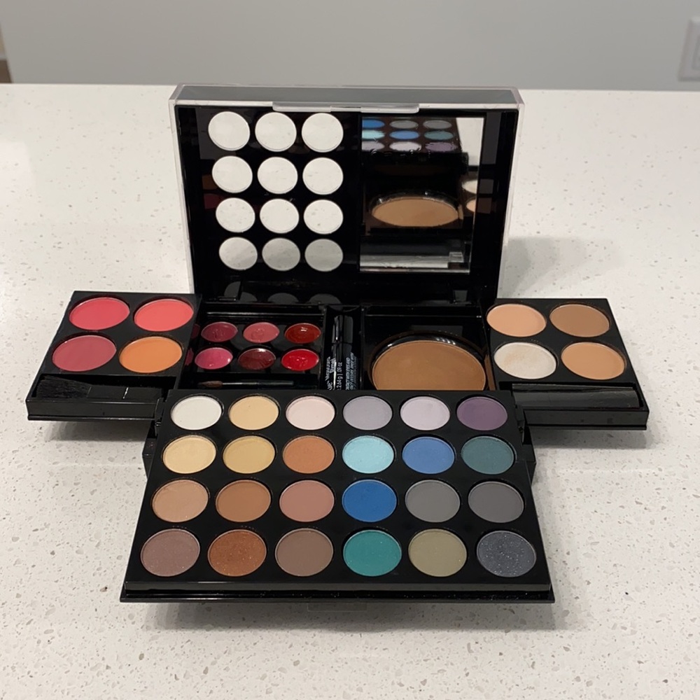 makeup set